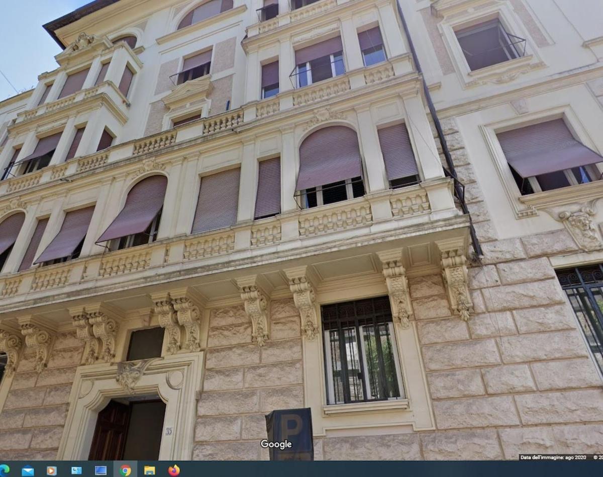 Apartment Elegant Cesare Balbo Rome